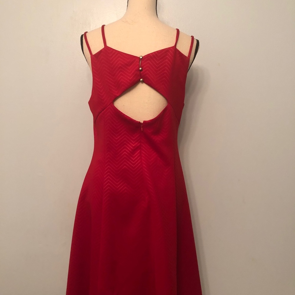 Guess Red Dress - Picture 3 of 4